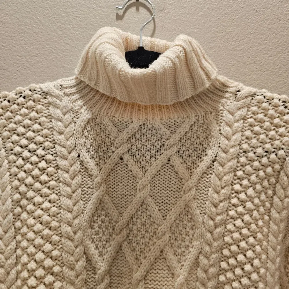 J. Crew Wool Cable Knit Vintage Men's Turtleneck Sweater Size Small